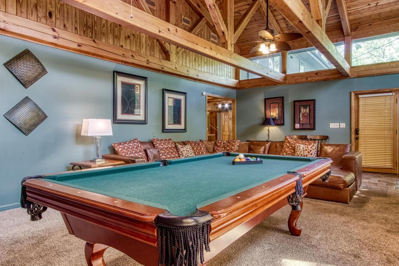 Mountain Lake Lodge, Hot Tub, Theater Room, 1089 Free Tickets Each Paid Day, Dollywood And More Sevierville Exterior photo