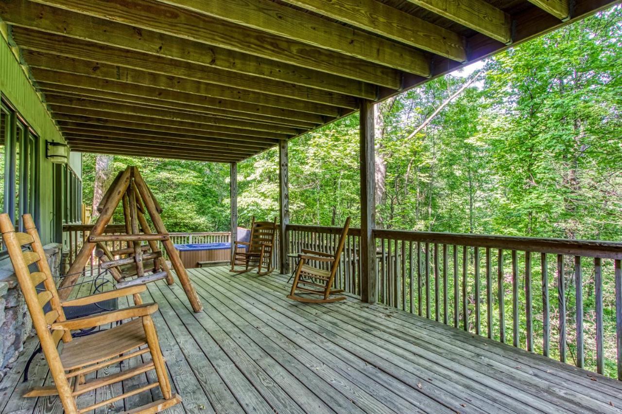 Mountain Lake Lodge, Hot Tub, Theater Room, 1089 Free Tickets Each Paid Day, Dollywood And More Sevierville Exterior photo